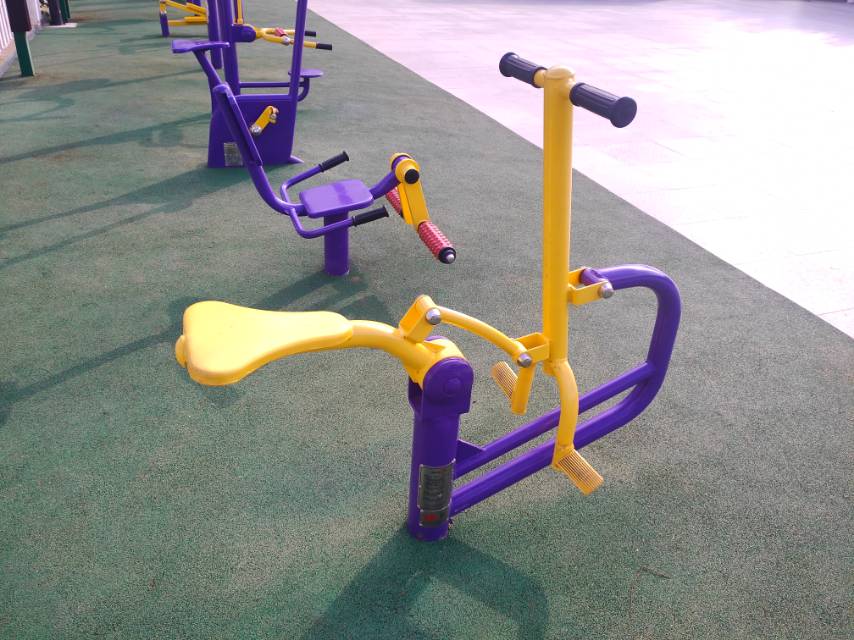 健騎機(jī) 健騎機(jī)