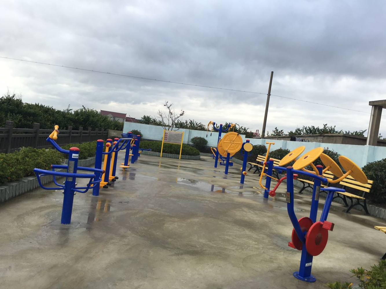 長征村健身點(diǎn)（老年活動(dòng)室）