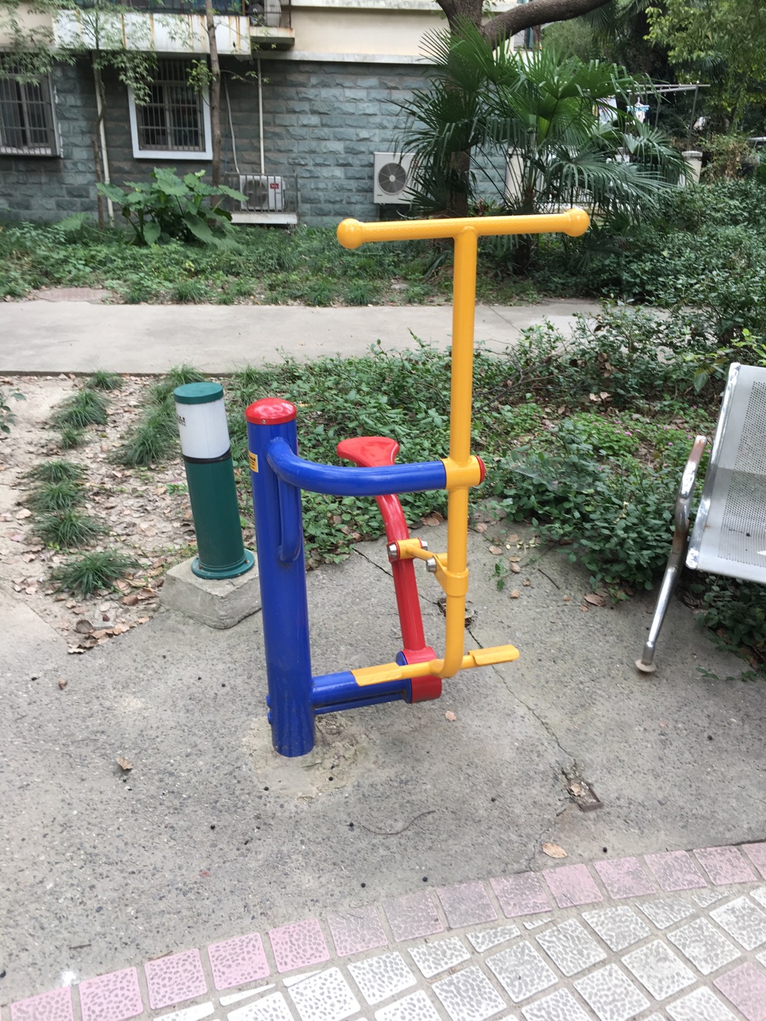 健騎機(jī) 健騎機(jī)