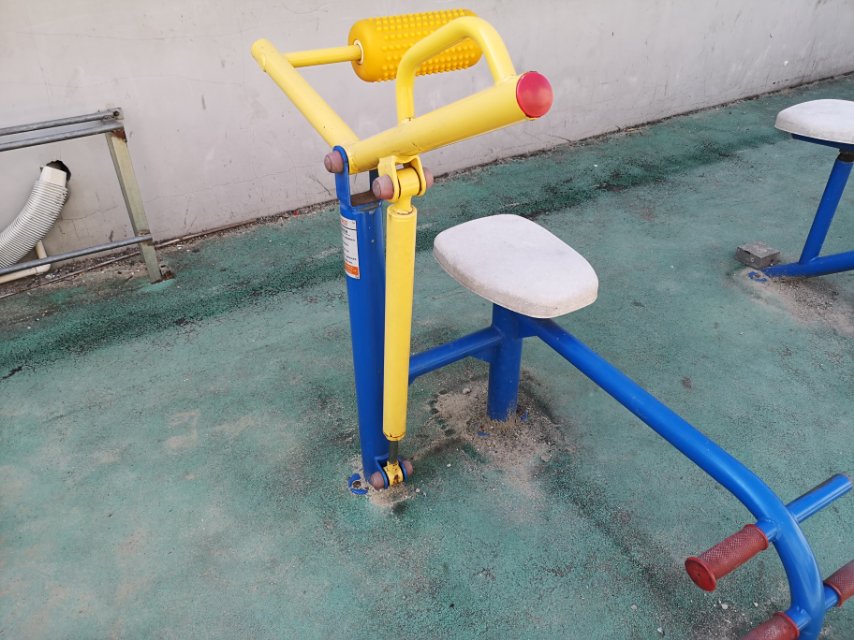 腹背鍛煉器 腹背鍛煉器