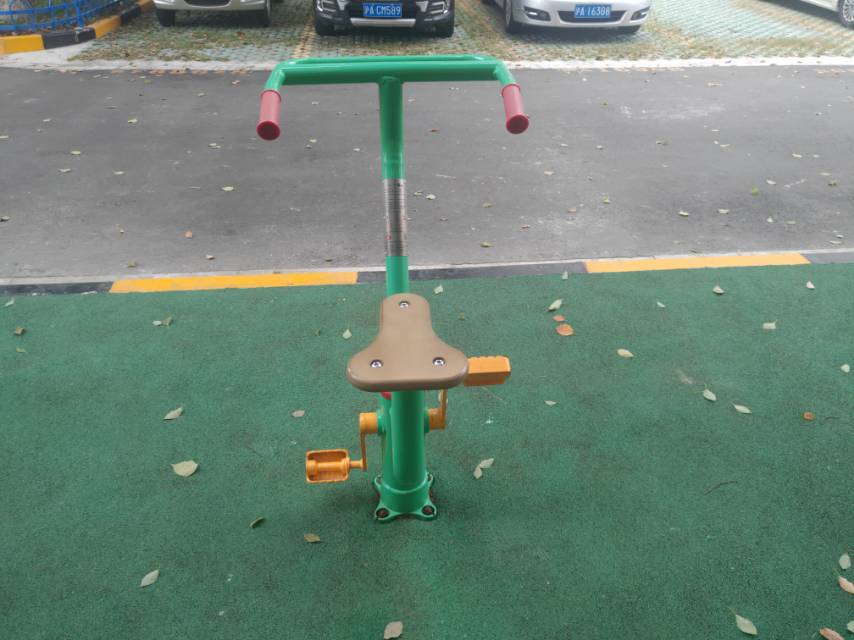 直立健身車 直立健身車