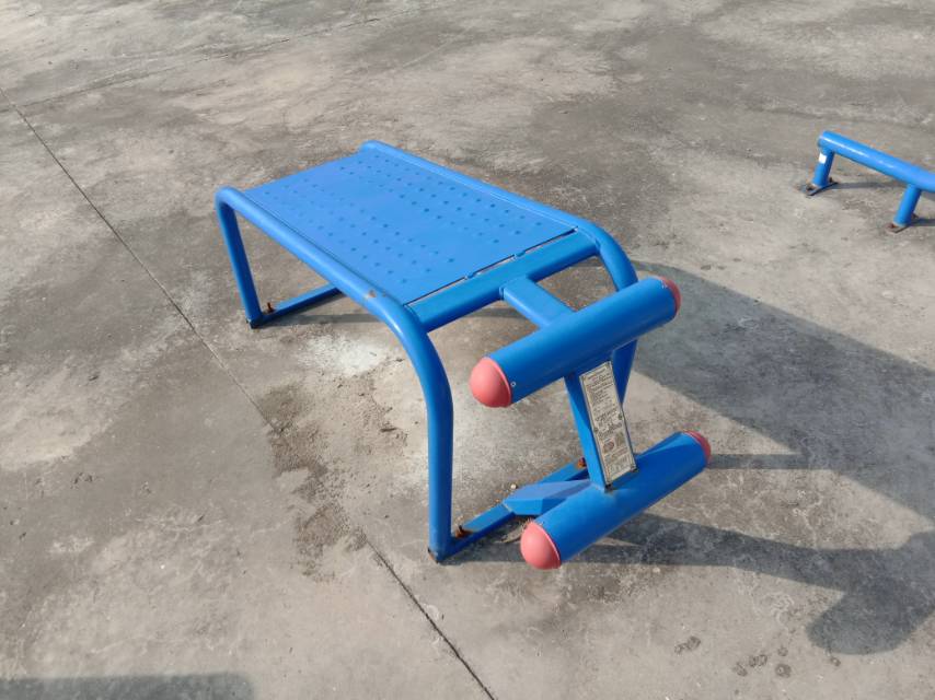 仰臥起坐板 仰臥起坐板