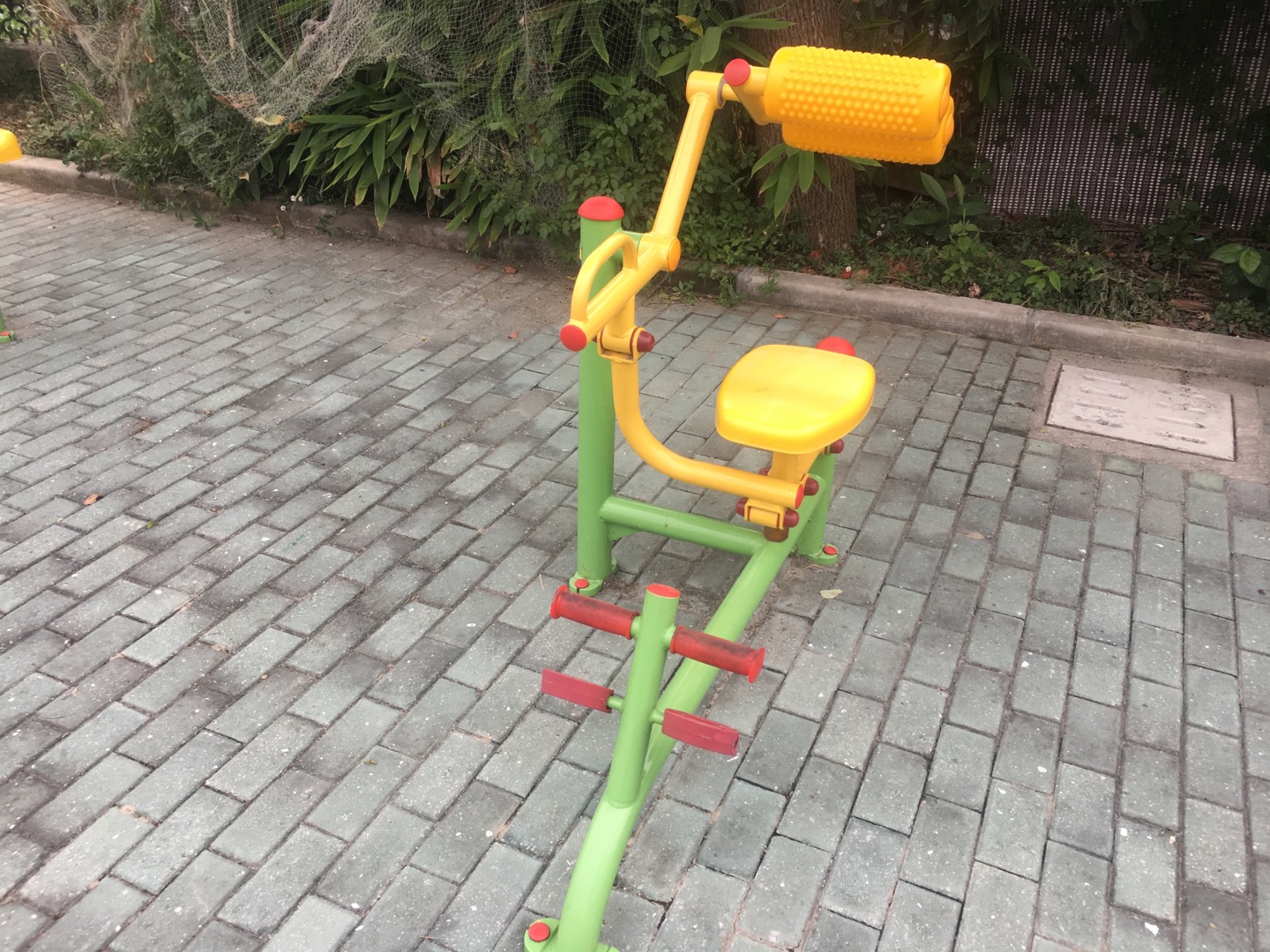 腹背鍛煉器 腹背鍛煉器