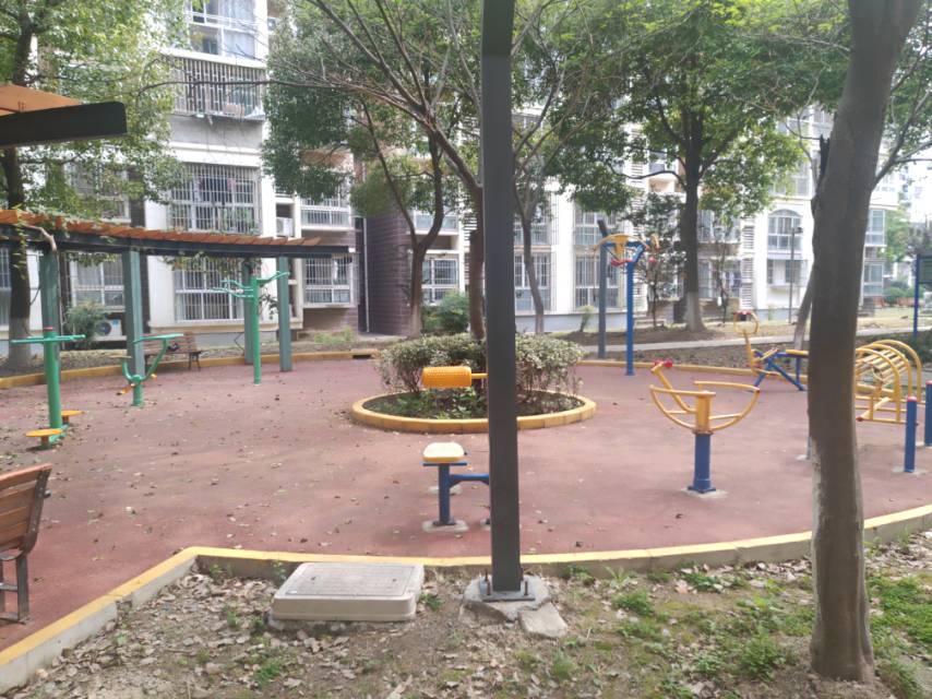 愛博二村健身點(diǎn)D 愛博二村健身點(diǎn)D