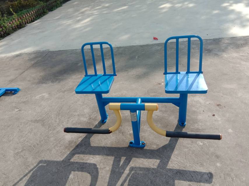 下肢訓(xùn)練器