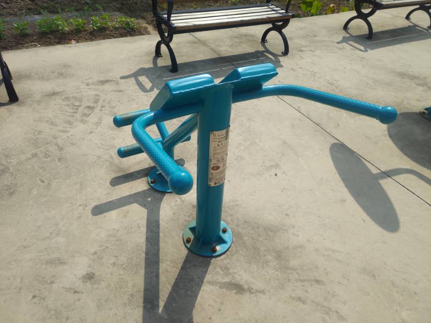 背肌訓(xùn)練器 背肌訓(xùn)練器