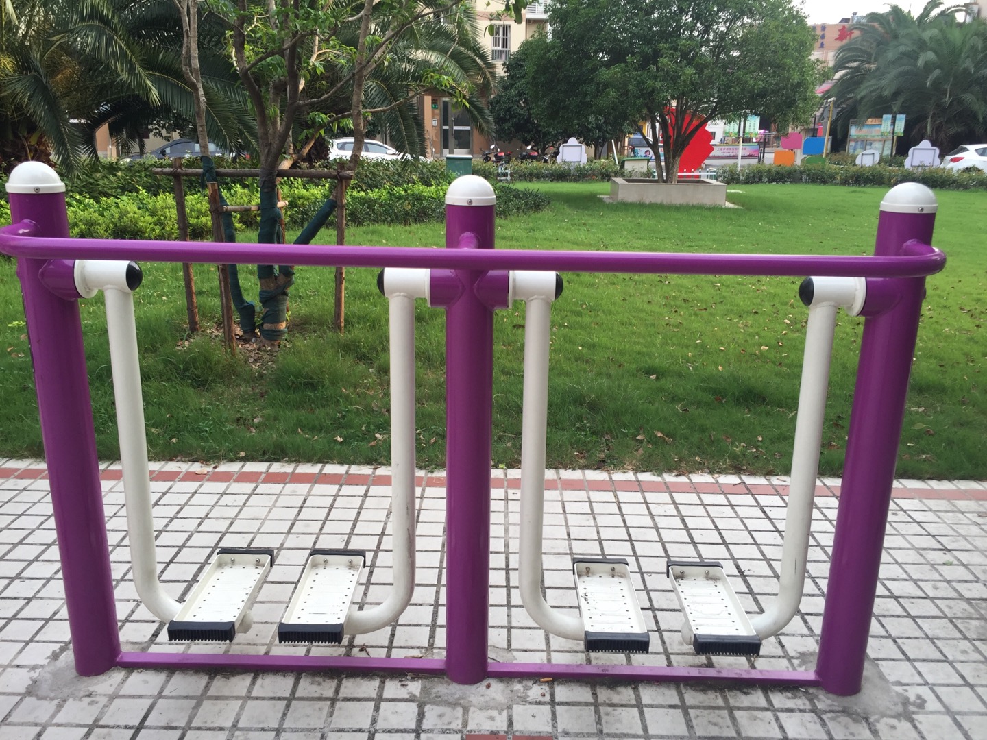 雙位漫步機(jī) 雙位漫步機(jī)