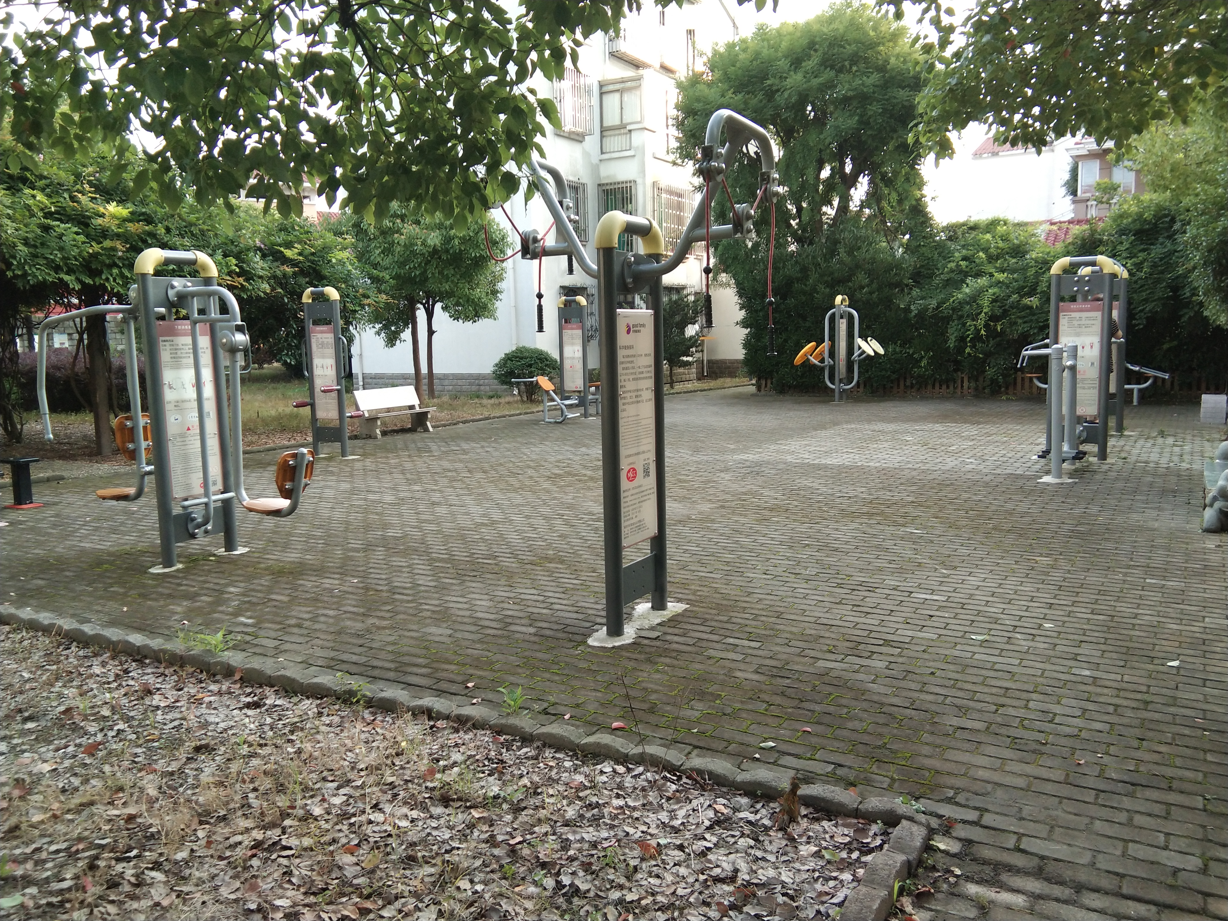 奉城商都市民益智健身苑點(diǎn) 奉城商都市民益智健身苑點(diǎn)