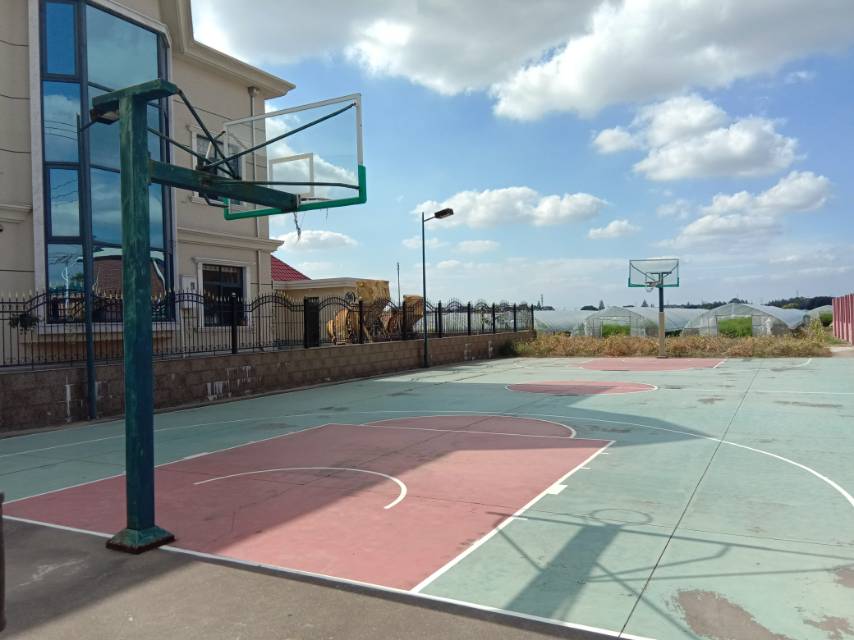 衛(wèi)星村農(nóng)民健身工程