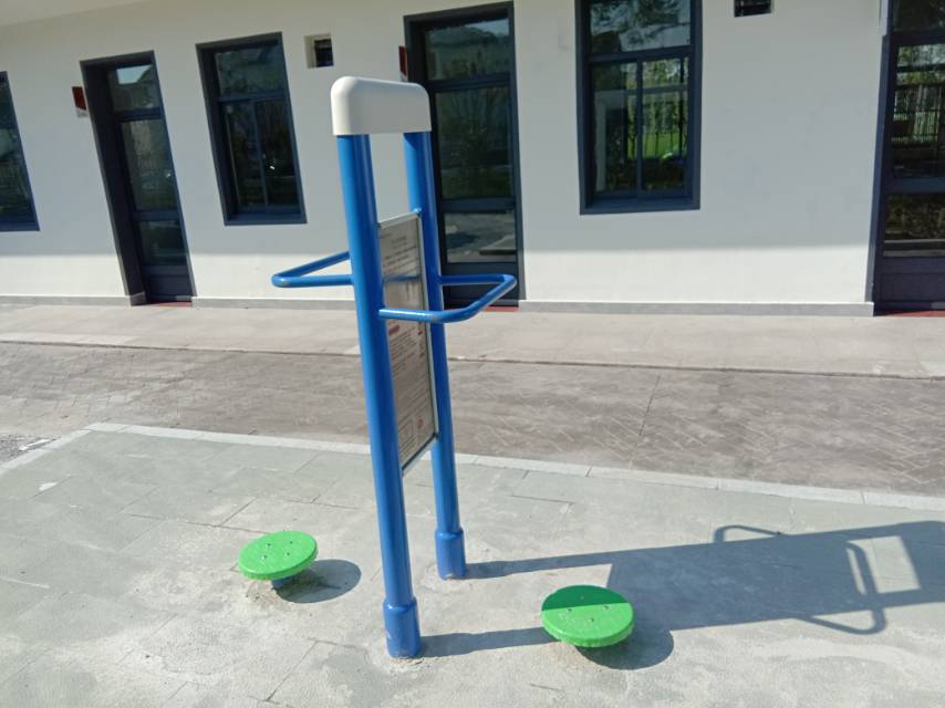 雙立柱扭腰器 雙立柱扭腰器