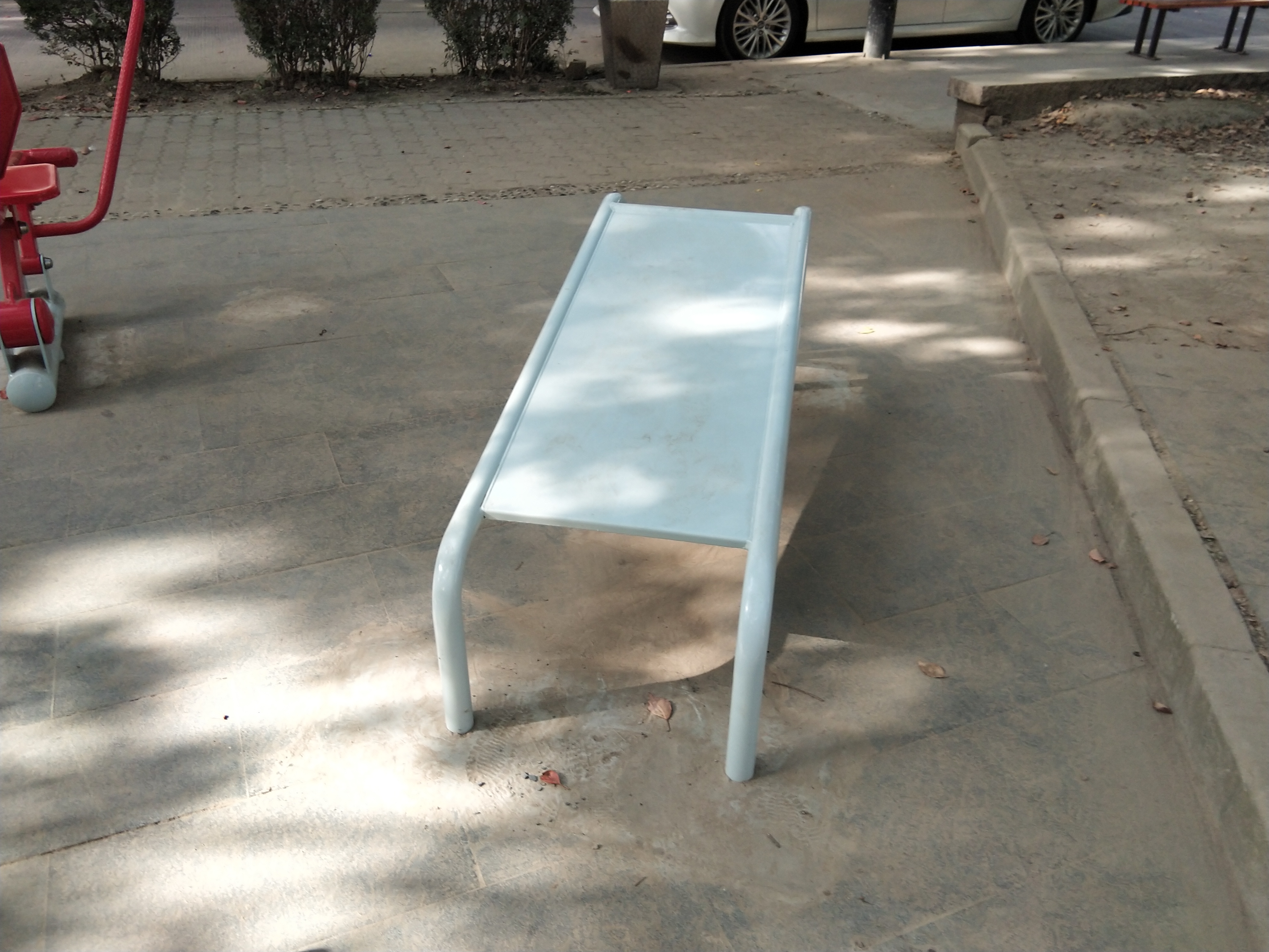 仰臥起坐板 仰臥起坐板