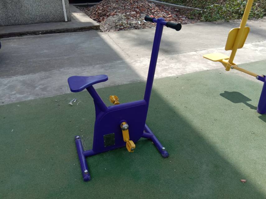 雙位健身車 雙位健身車