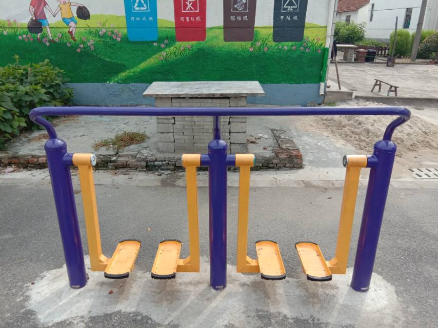 太空漫步器 太空漫步器