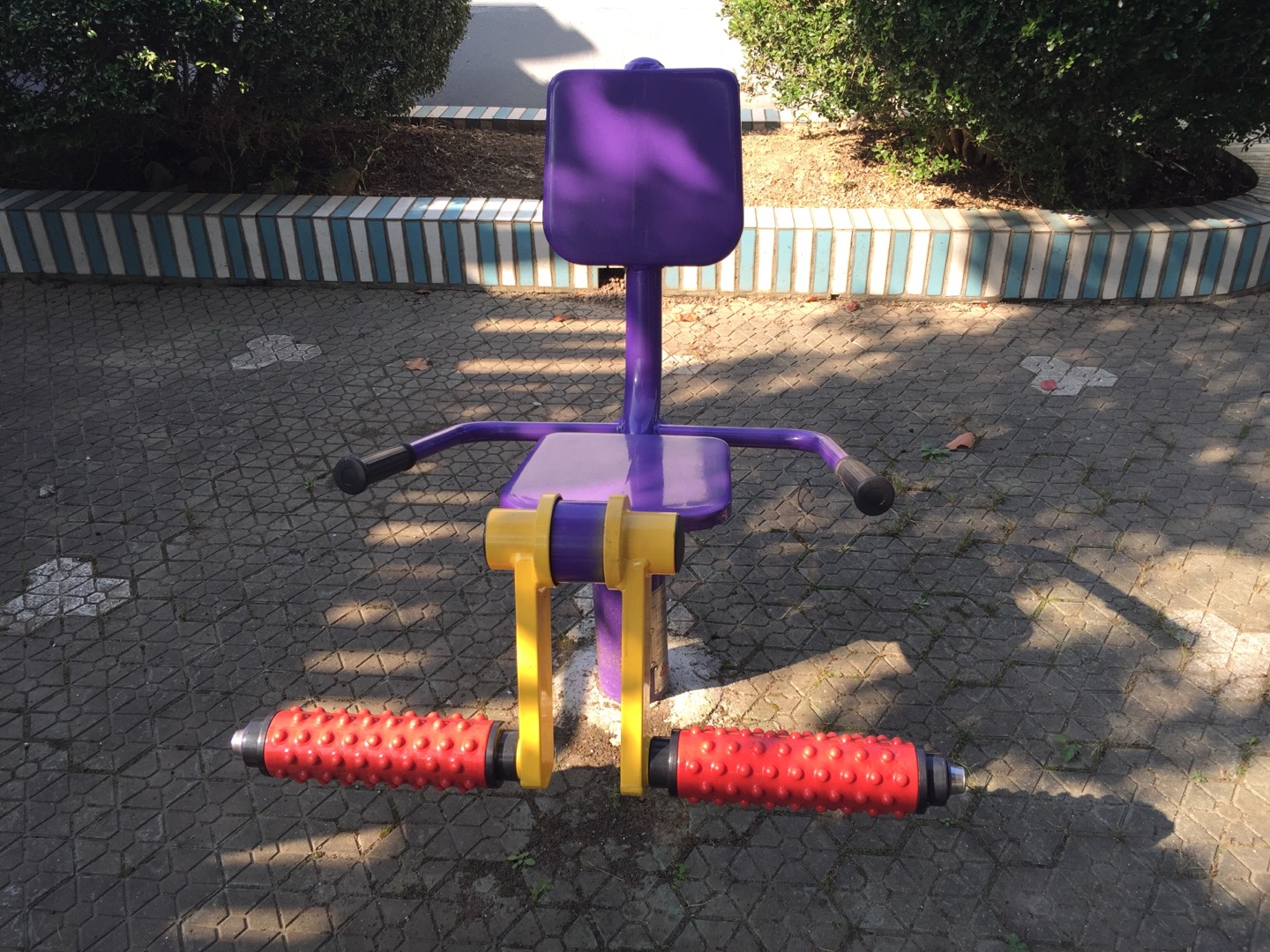 膝關節(jié)訓練器