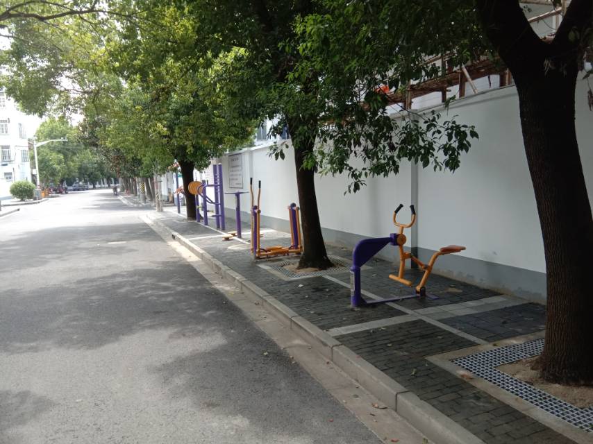 商榻居委會(huì)（寶銀路）健身點(diǎn)