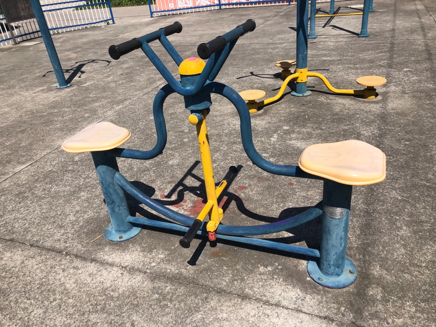 下肢訓(xùn)練器 下肢訓(xùn)練器