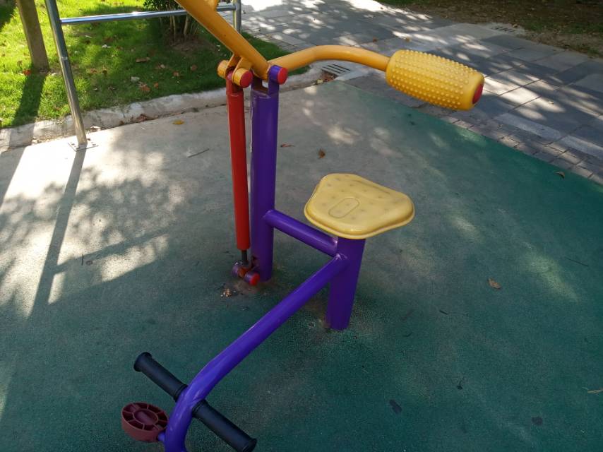 腹背訓(xùn)練器 腹背訓(xùn)練器