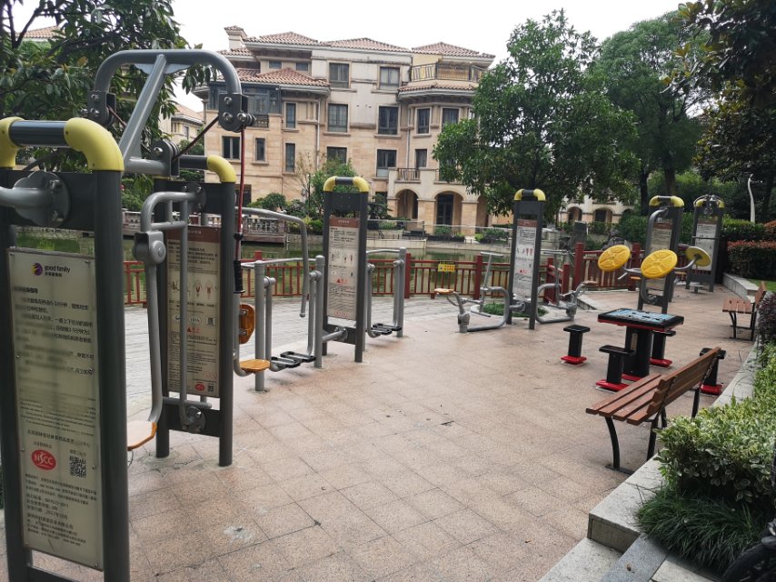 金海街道南郊御墅健身點 金海街道南郊御墅健身點