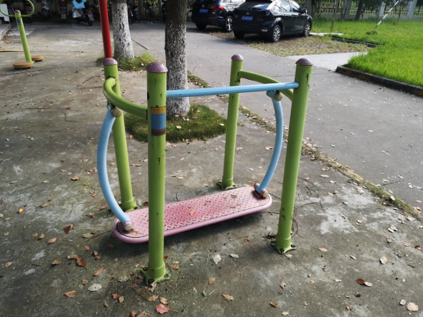 晃板健身器 晃板健身器