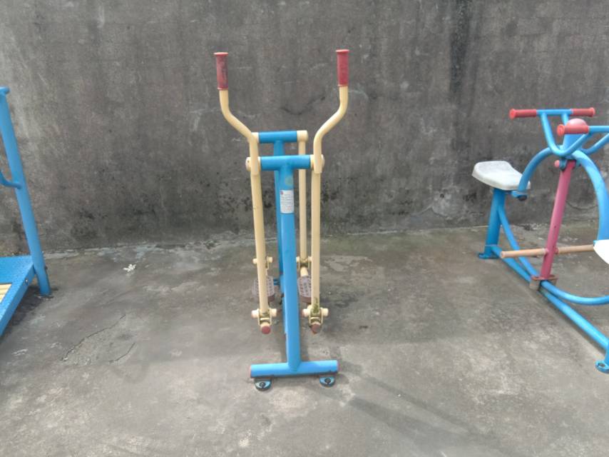 漫步器(單) 漫步器(單)