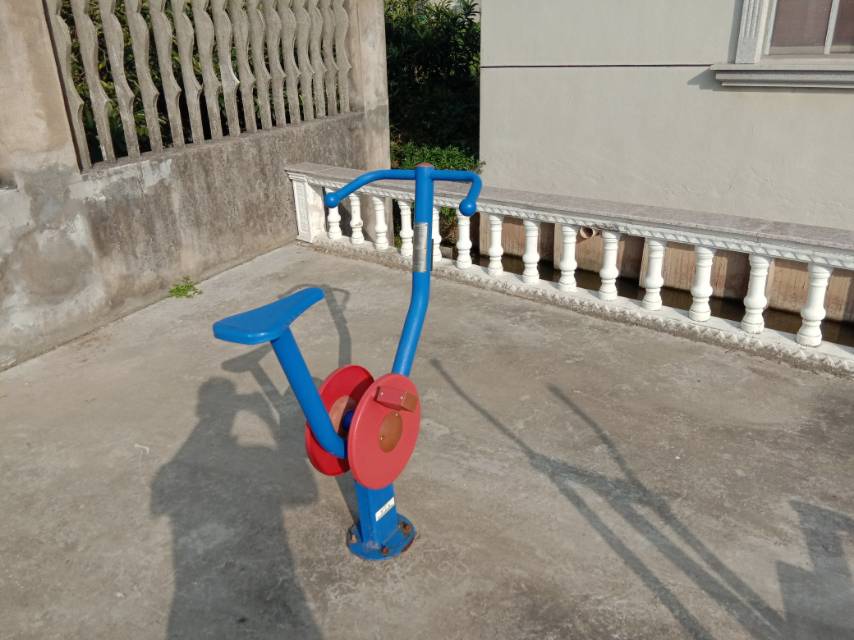 直立健身車 直立健身車