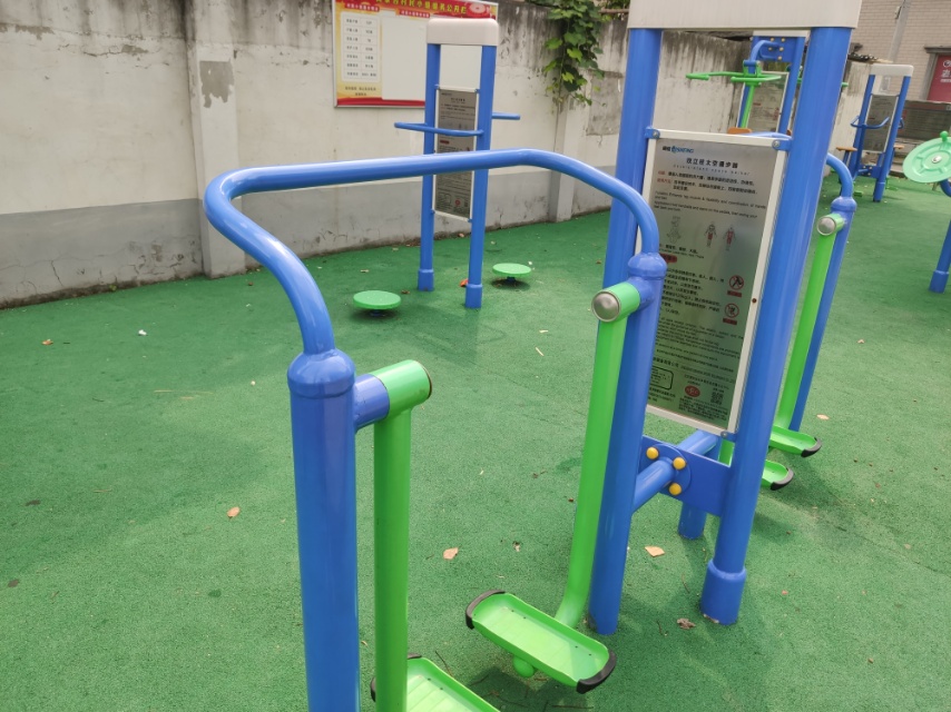 雙立柱太空漫步器