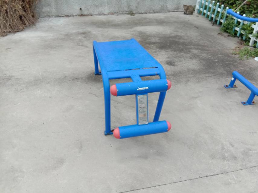 仰臥起坐板 仰臥起坐板