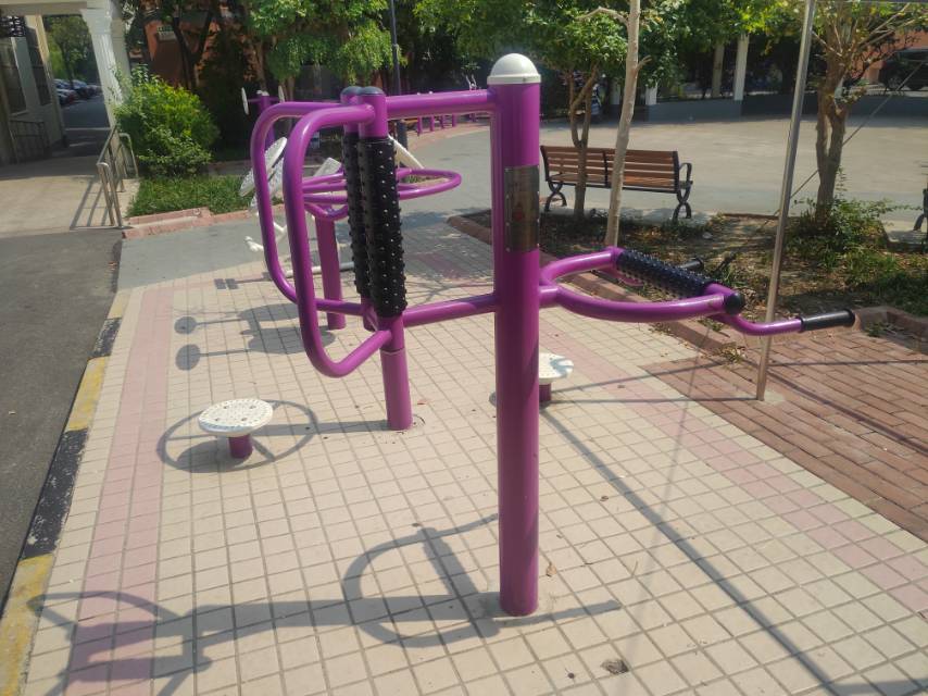 腰背按摩器 腰背按摩器