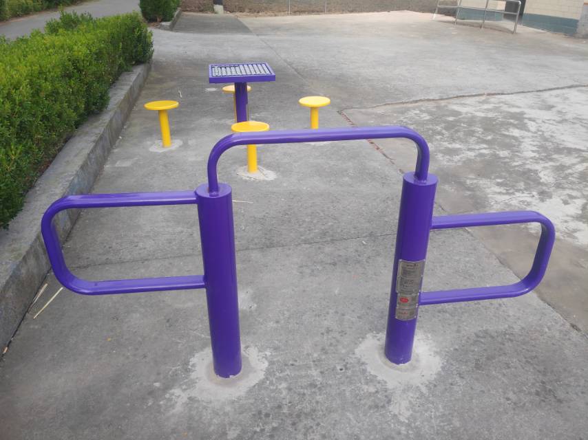 彈振壓腿器 彈振壓腿器