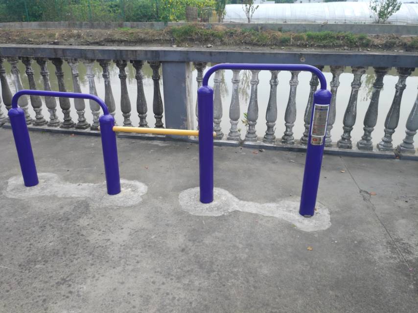 彈振壓腿器 彈振壓腿器