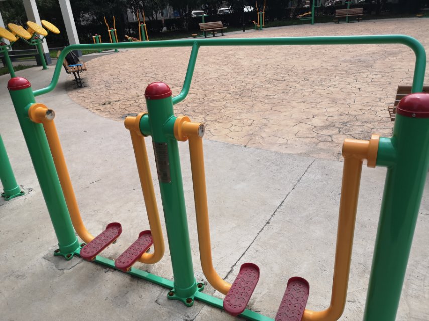 兩聯(lián)漫步機(jī)