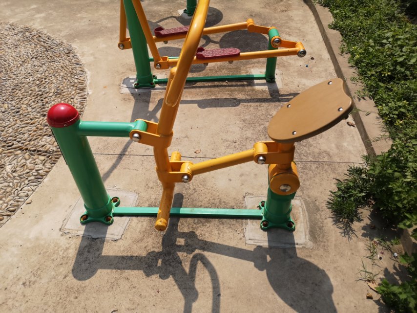 騎馬機(jī) 騎馬機(jī)