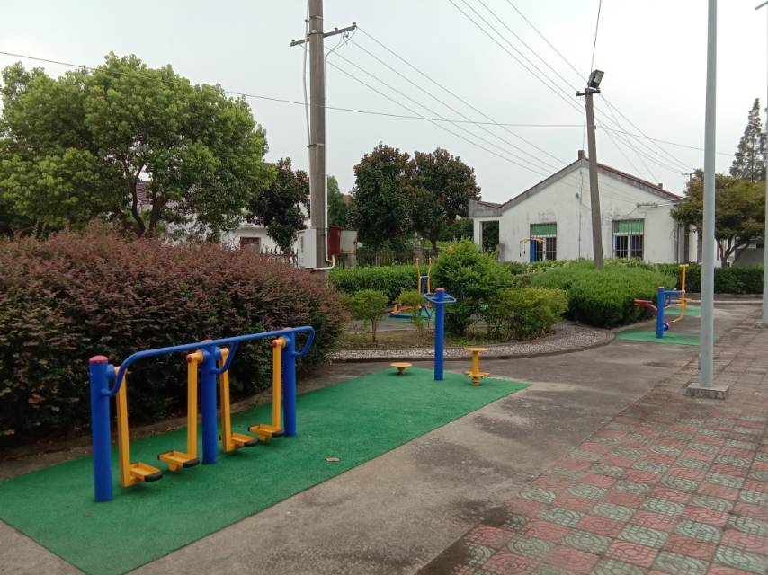 東厙村 （東團）益智健身點