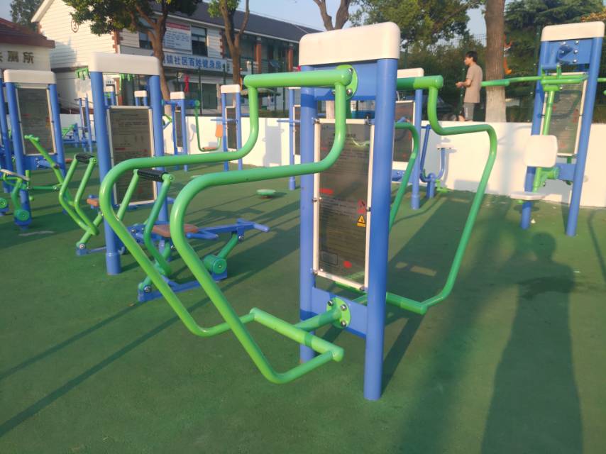 雙立柱曲臂訓(xùn)練器