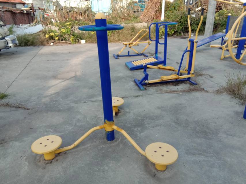 三人扭腰器 三人扭腰器