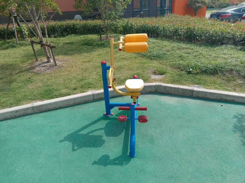 自重腰腹器 自重腰腹器