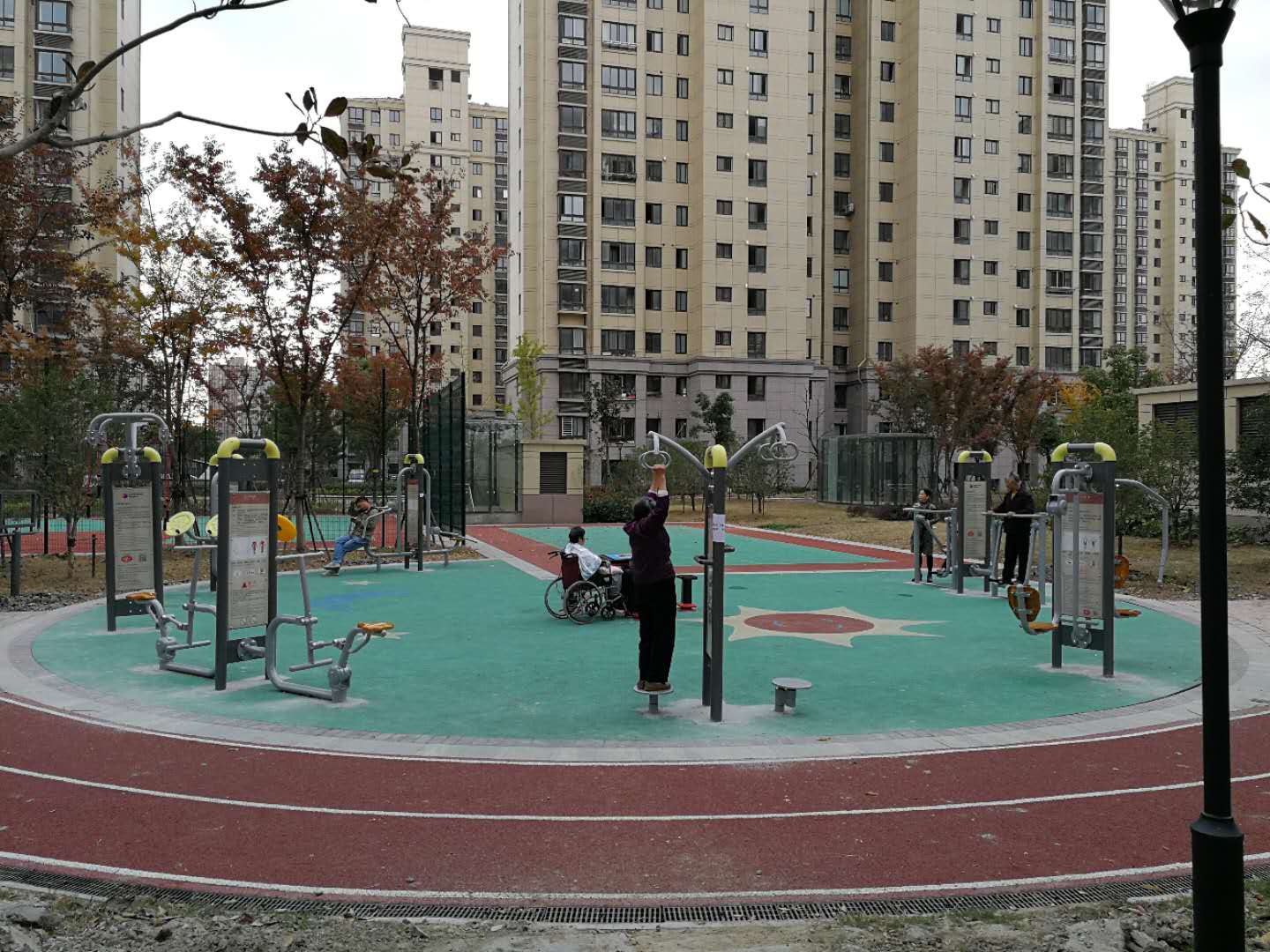 金海街道金水麗苑健身點(diǎn)