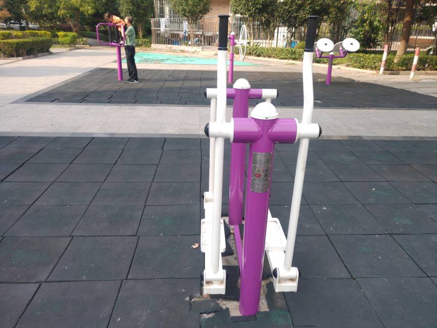 平步機(jī) 平步機(jī)