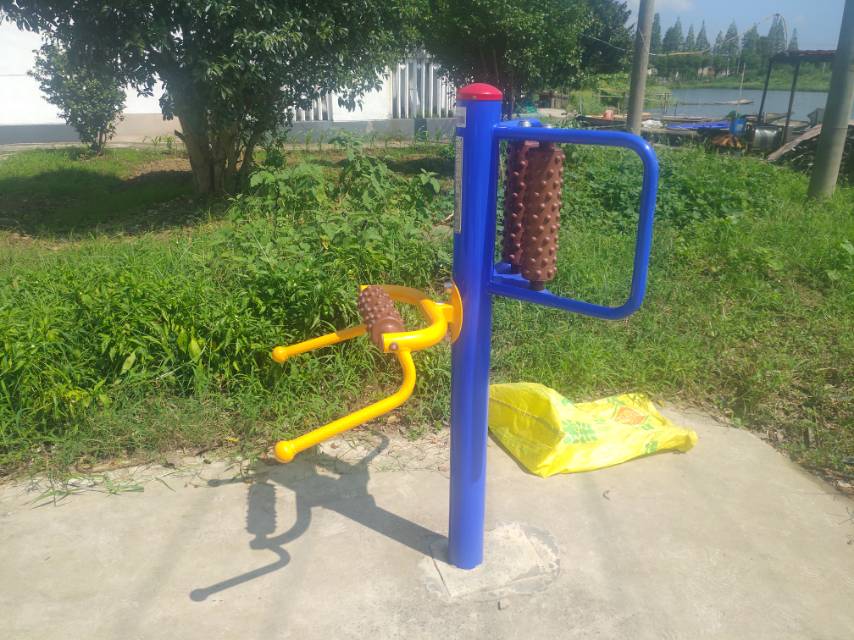 腰背按摩器 腰背按摩器