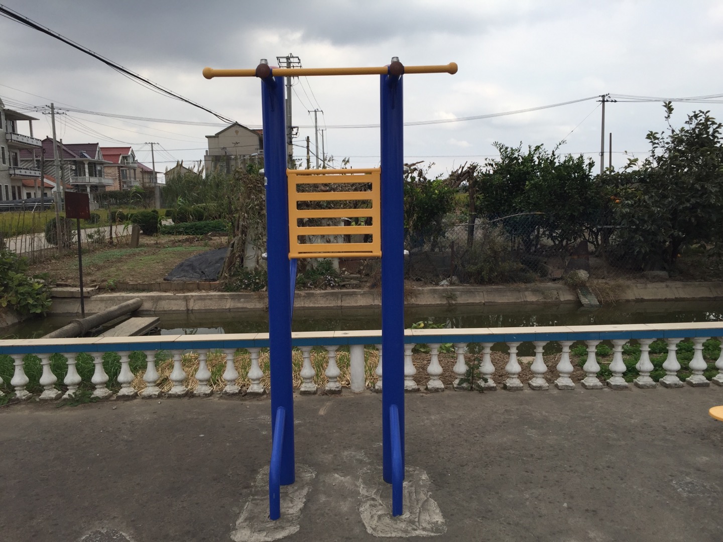 多功能鍛煉器 多功能鍛煉器