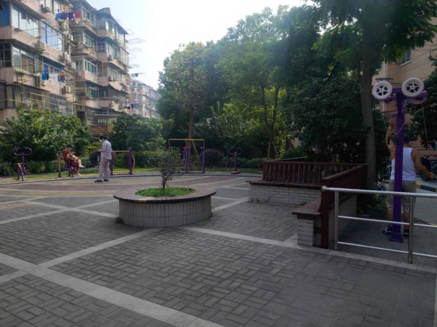 通河八村三居委第一健身點