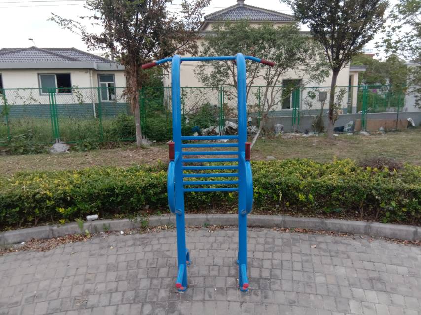 多功能訓(xùn)練器