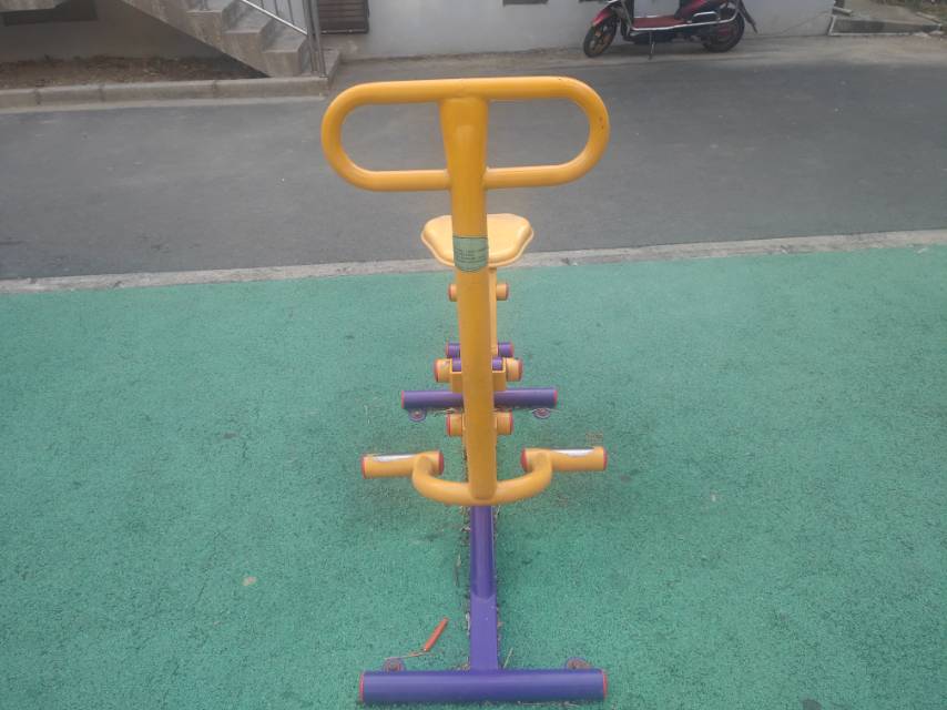 騎馬機(jī) 騎馬機(jī)