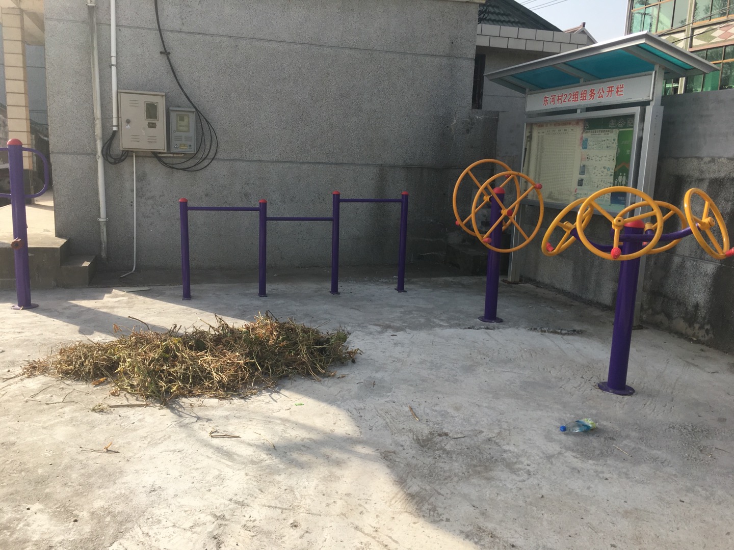 東河村港東7組機(jī)房健身點(diǎn)????