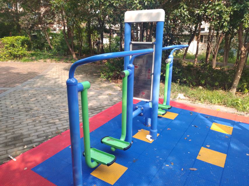 雙立柱太空漫步器 雙立柱太空漫步器