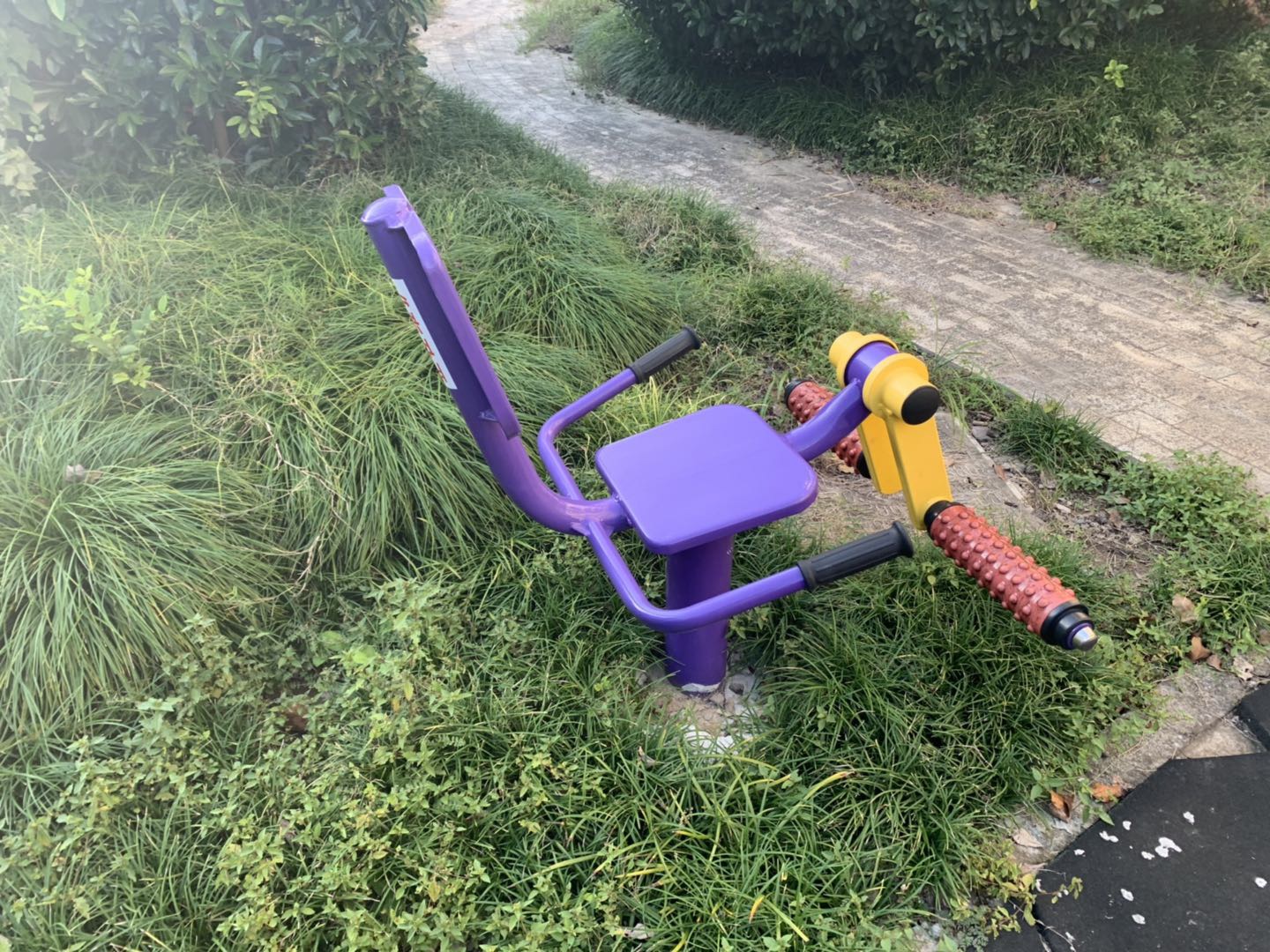 膝關(guān)節(jié)訓(xùn)練器 膝關(guān)節(jié)訓(xùn)練器