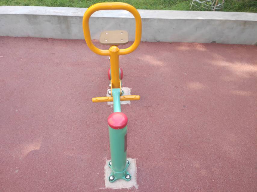 騎馬機(jī) 騎馬機(jī)