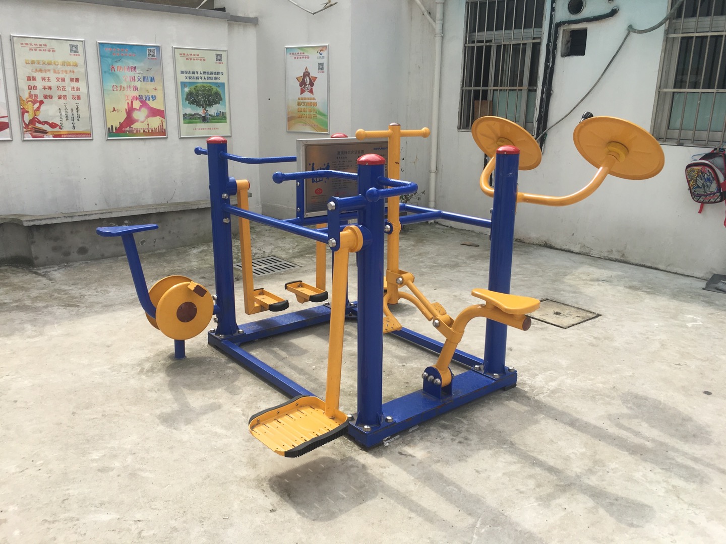 組合訓練器 組合訓練器