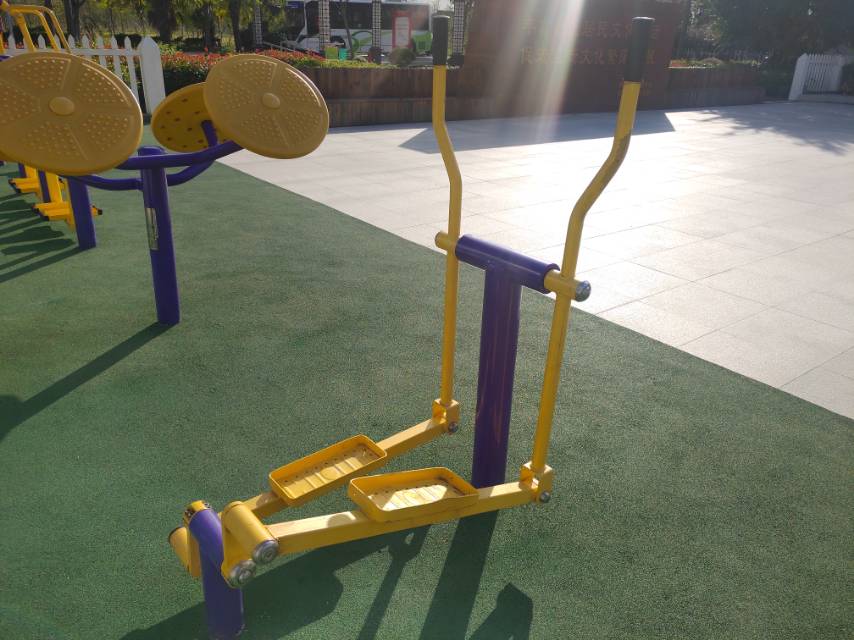 橢圓機(jī) 橢圓機(jī)