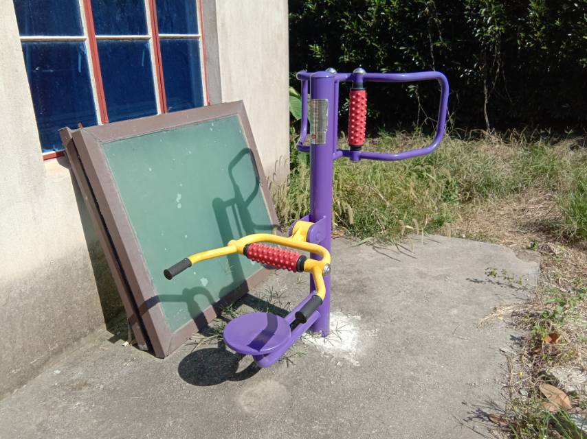 腰背按摩器 腰背按摩器